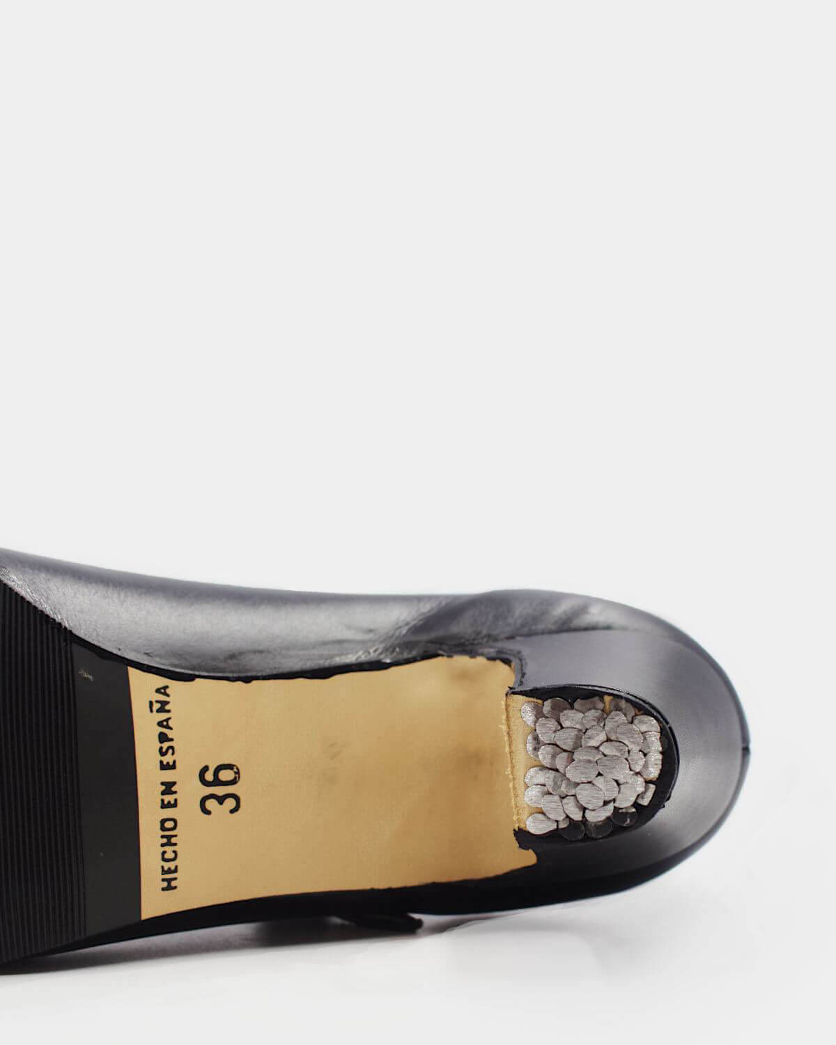 Amateur Flamenco Shoes with nails