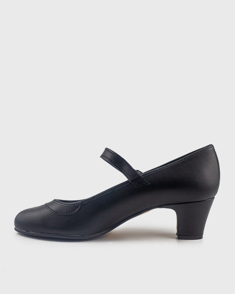 Flamenco School Shoes no nails